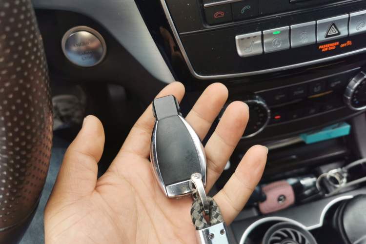 Used Mercedes-Benz GLE 2015 GLE 320 4MATIC Vehicle Key