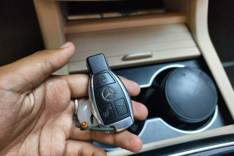 Used Mercedes-Benz GLE 2015 GLE 320 4MATIC Vehicle Key