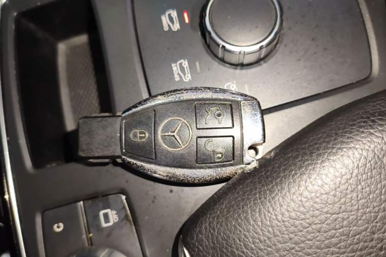 Used Mercedes-Benz GLE 2015 GLE 320 4MATIC Vehicle Key