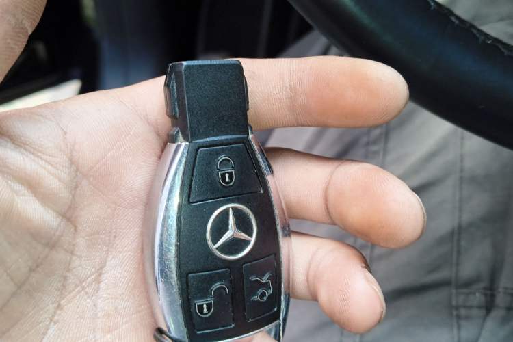 Used Mercedes-Benz GLE 2015 GLE 320 4MATIC Vehicle Key
