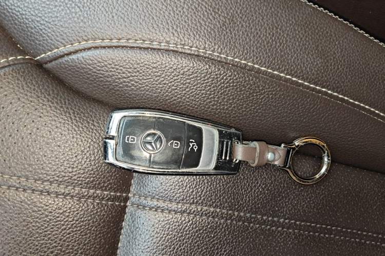 Used Mercedes-Benz GLE 2015 GLE 320 4MATIC Vehicle Key