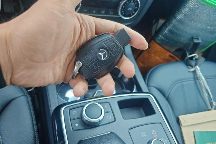 Used Mercedes-Benz GLE 2015 GLE 320 4MATIC Vehicle Key