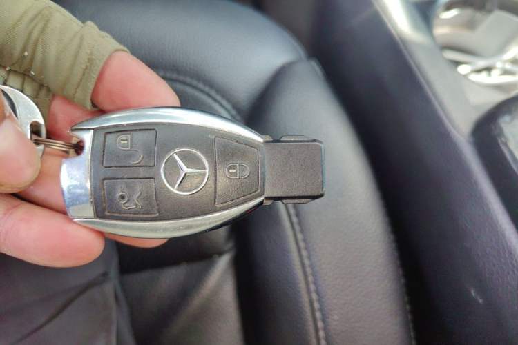 Used Mercedes-Benz GLE 2015 GLE 320 4MATIC Vehicle Key