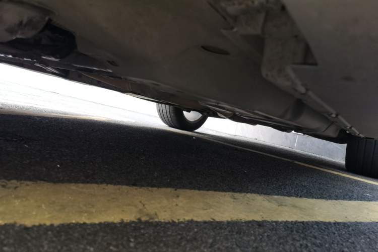 Used Mercedes-Benz GLE 2015 GLE 400 4MATIC Chassis Front Left