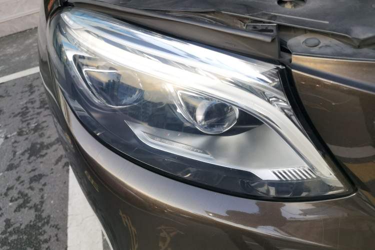 Used Mercedes-Benz GLE 2015 GLE 400 4MATIC Right Front Headlight