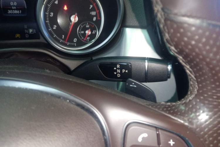 Used Mercedes-Benz GLE 2015 GLE 320 4MATIC Gear Lever