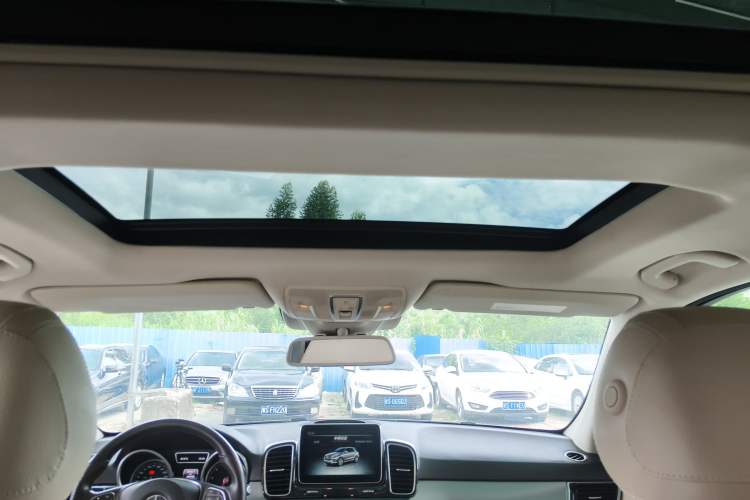 Used Mercedes-Benz GLE 2015 GLE 320 4MATIC Headliner
