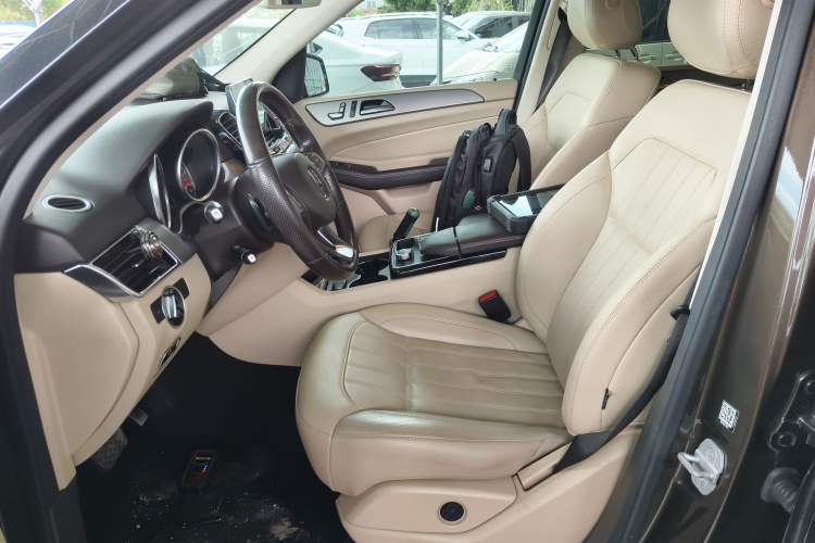 Used Mercedes-Benz GLE 2015 GLE 320 4MATIC Left Front Seat
