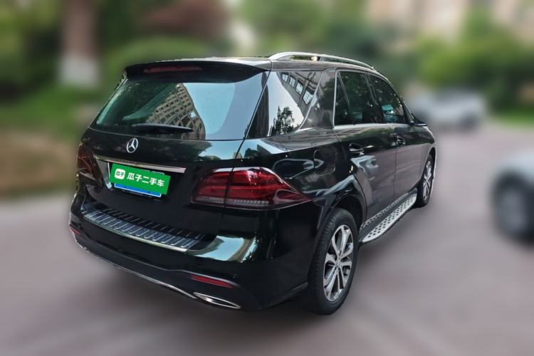 Used Mercedes-Benz GLE 2015 GLE 320 4MATIC Rear Right 45 Deg