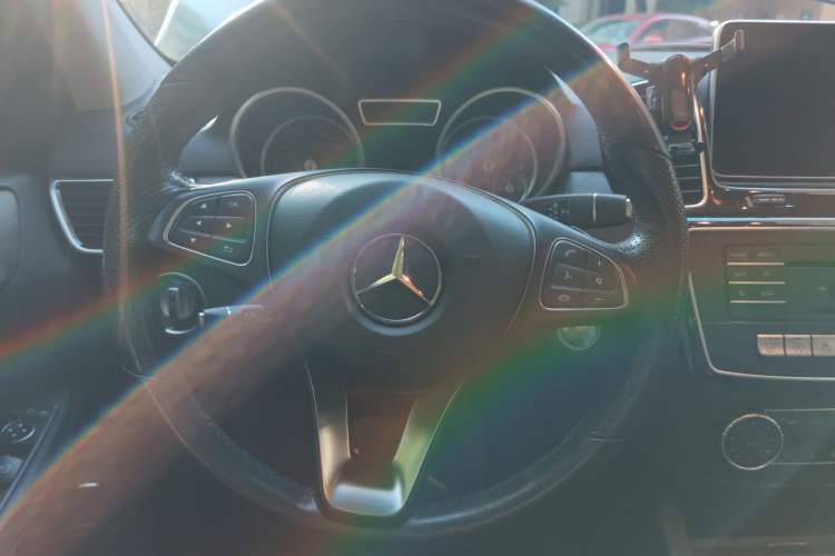 Used Mercedes-Benz GLE 2015 GLE 320 4MATIC Steering Wheel