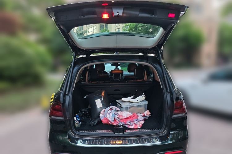 Used Mercedes-Benz GLE 2015 GLE 320 4MATIC Trunk