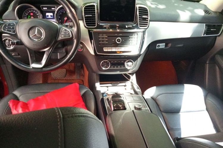 Used Mercedes-Benz GLE 2015 GLE 400 4MATIC Center Console