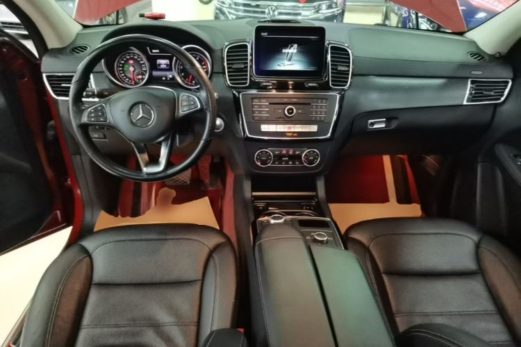 Used Mercedes-Benz GLE 2015 GLE 320 4MATIC Center Console