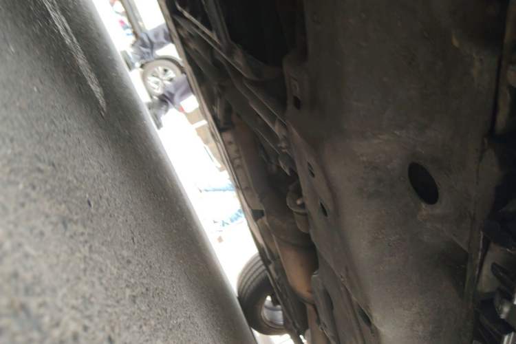 Used Mercedes-Benz GLE  Chassis Front Left