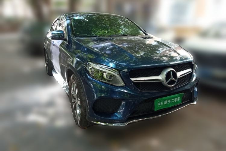 Used Mercedes-Benz GLE 2015 GLE 400 4MATIC Front Right 45 Deg