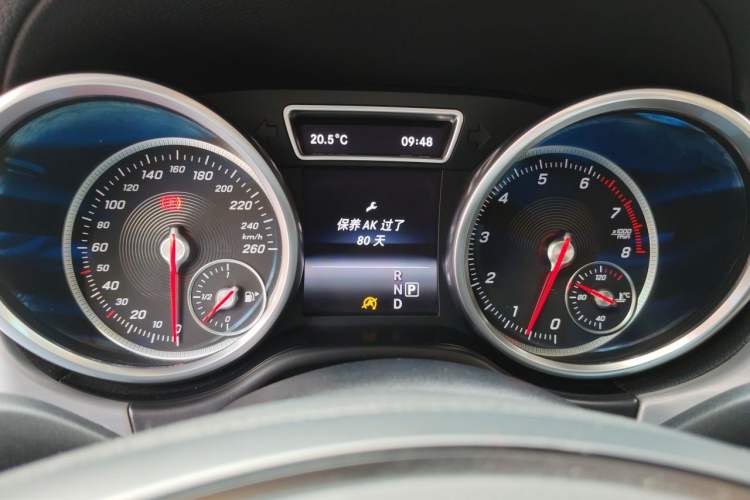 Used Mercedes-Benz GLE  Instrument Cluster
