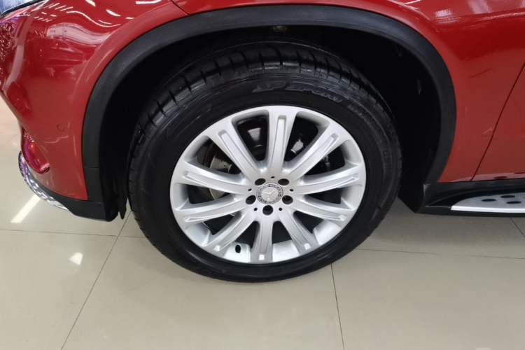 Used Mercedes-Benz GLE 2015 GLE 320 4MATIC Left Front Wheel Hub