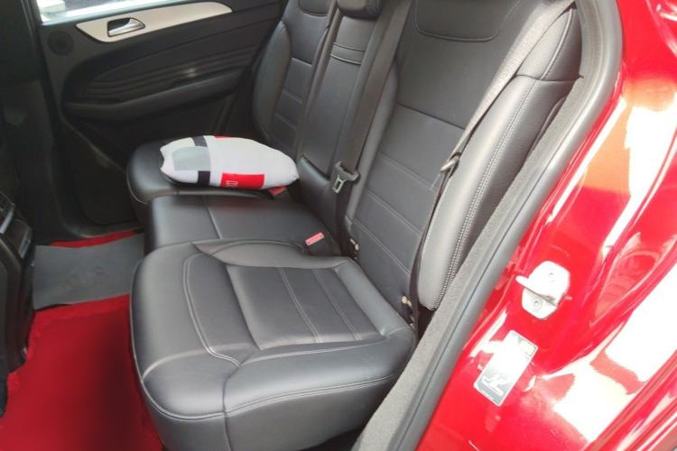 Used Mercedes-Benz GLE  Left Rear Seat