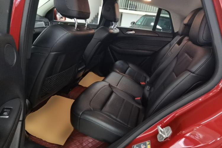 Used Mercedes-Benz GLE 2015 GLE 320 4MATIC Left Rear Seat