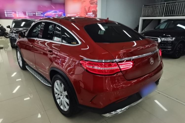 Used Mercedes-Benz GLE 2015 GLE 320 4MATIC Rear Left 45 Deg