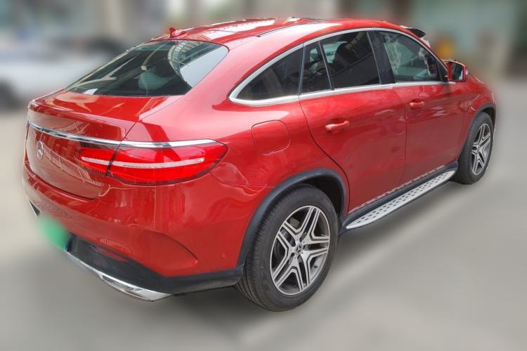Used Mercedes-Benz GLE  Rear Right 45 Deg