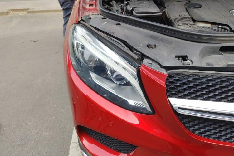Used Mercedes-Benz GLE  Right Front Headlight