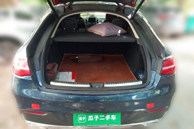 Used Mercedes-Benz GLE 2015 GLE 400 4MATIC Trunk