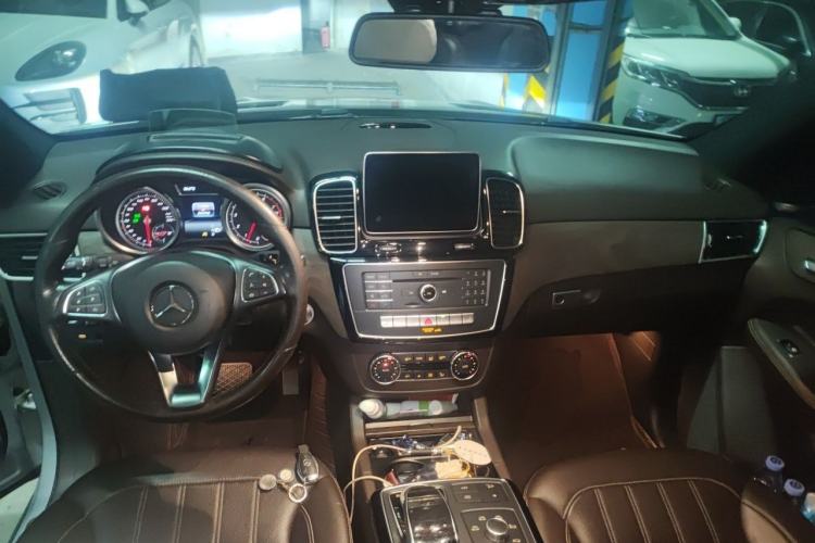 Used Mercedes-Benz GLE 2015 GLE 400 4MATIC Center Console