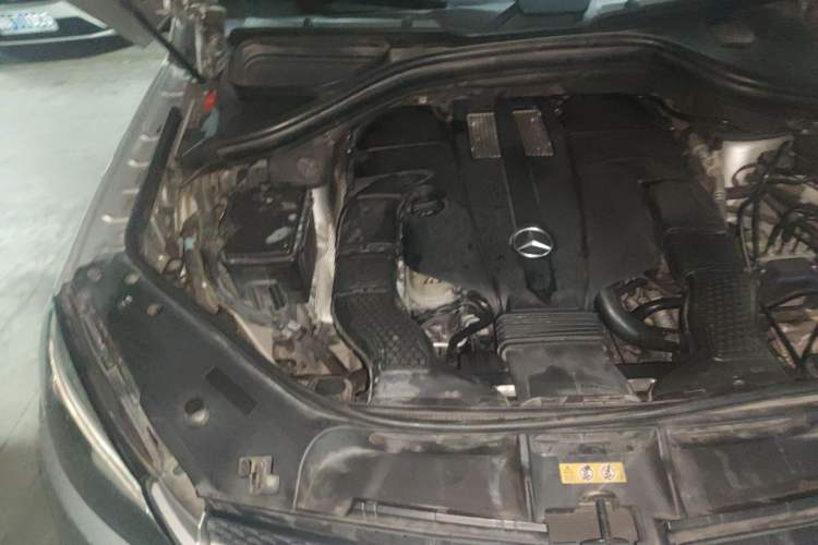 Used Mercedes-Benz GLE 2015 GLE 400 4MATIC Engine Bay Right