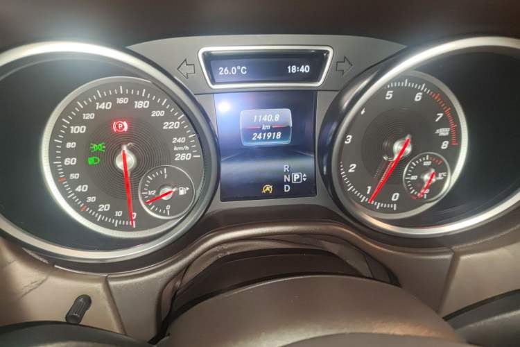 Used Mercedes-Benz GLE 2015 GLE 400 4MATIC Instrument Cluster