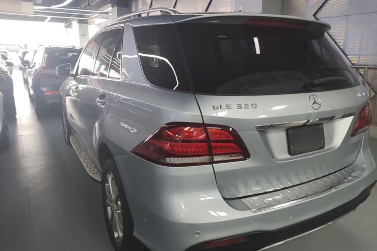Used Mercedes-Benz GLE 2015 GLE 320 4MATIC Rear Left 45 Deg