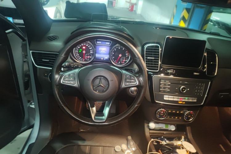 Used Mercedes-Benz GLE 2015 GLE 400 4MATIC Steering Wheel