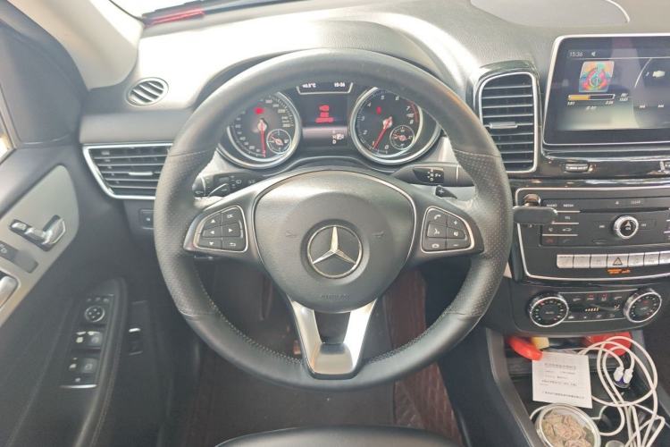 Used Mercedes-Benz GLE 2015 GLE 320 4MATIC Steering Wheel