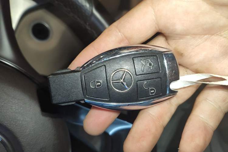 Used Mercedes-Benz GLE 2015 GLE 320 4MATIC Vehicle Key