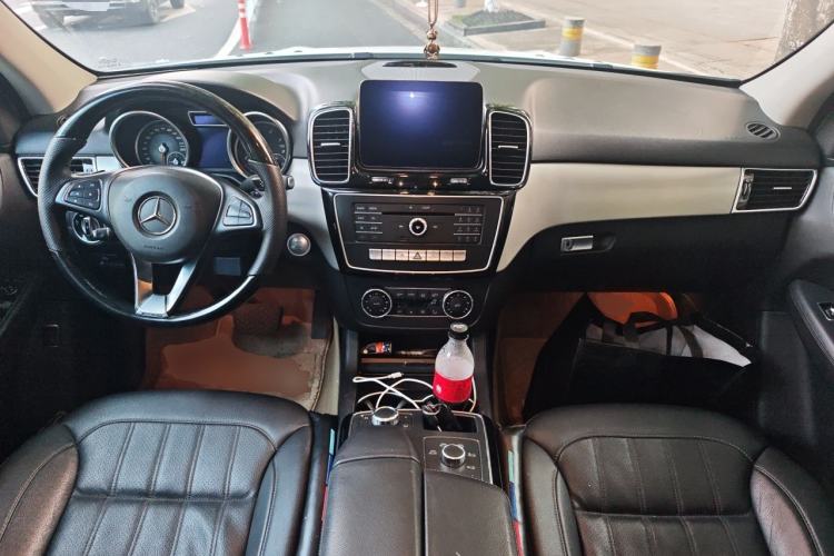 Used Mercedes-Benz GLE 2015 GLE 320 4MATIC Center Console