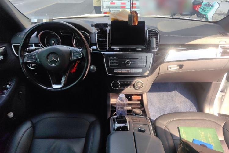 Used Mercedes-Benz GLE 2015 GLE 400 4MATIC Center Console