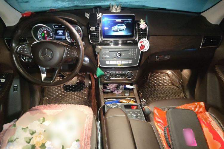 Used Mercedes-Benz GLE 2015 GLE 320 4MATIC Center Console
