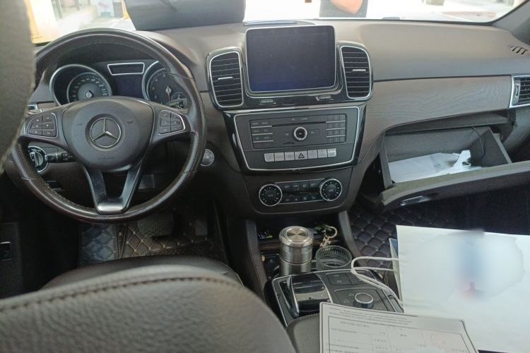 Used Mercedes-Benz GLE 2015 GLE 400 4MATIC Center Console