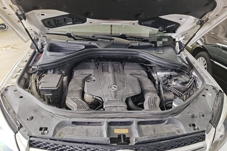 Used Mercedes-Benz GLE 2015 GLE 400 4MATIC Engine Bay