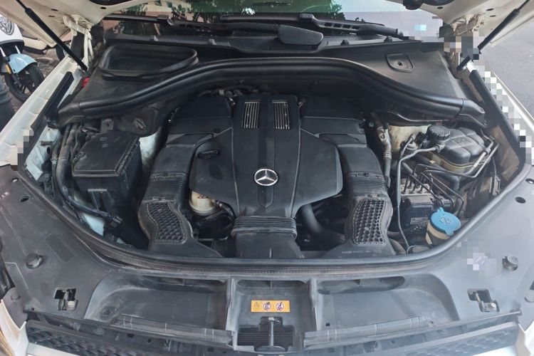Used Mercedes-Benz GLE 2015 GLE 320 4MATIC Engine Bay