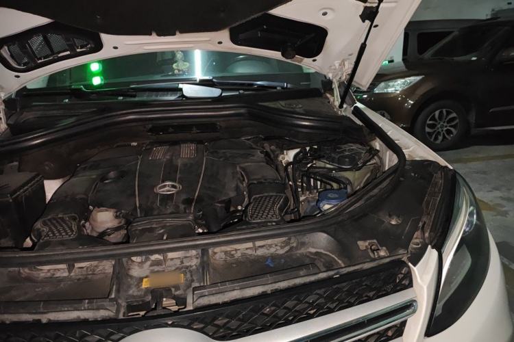 Used Mercedes-Benz GLE 2015 GLE 320 4MATIC Engine Bay Left