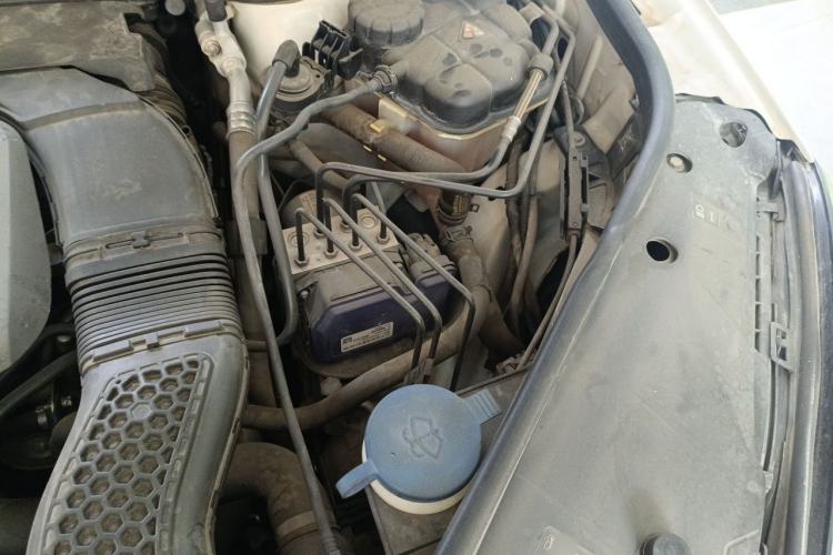 Used Mercedes-Benz GLE 2015 GLE 400 4MATIC Engine Bay Left