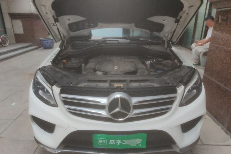Used Mercedes-Benz GLE 2015 GLE 400 4MATIC Engine Bay