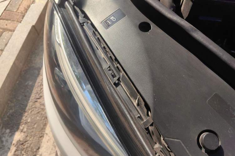 Used Mercedes-Benz GLE 2015 GLE 400 4MATIC Engine Bay Right