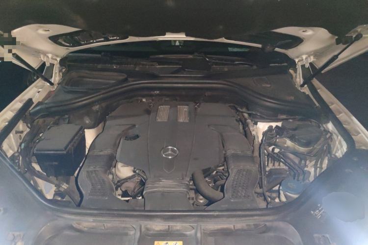 Used Mercedes-Benz GLE 2015 GLE 320 4MATIC Engine Bay