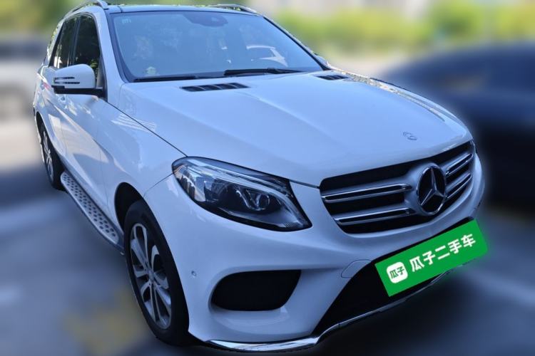 Used Mercedes-Benz GLE 2015 GLE 320 4MATIC Front Right 45 Deg