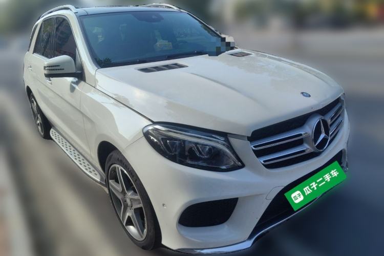 Used Mercedes-Benz GLE 2015 GLE 400 4MATIC Front Right 45 Deg