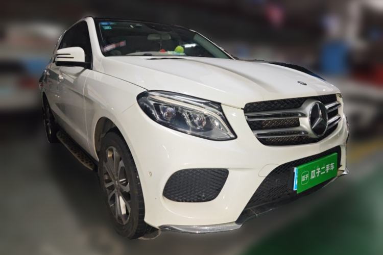Used Mercedes-Benz GLE 2015 GLE 320 4MATIC Front Right 45 Deg