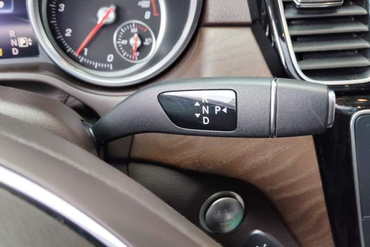 Used Mercedes-Benz GLE 2015 GLE 400 4MATIC Gear Lever