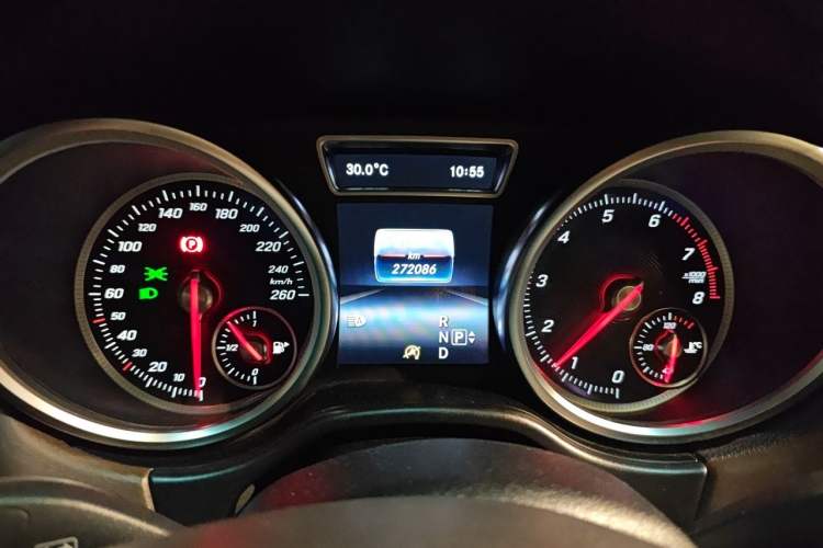 Used Mercedes-Benz GLE 2015 GLE 320 4MATIC Instrument Cluster